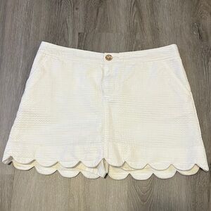 Lillly Pulitzer women’s skirt . Size 6